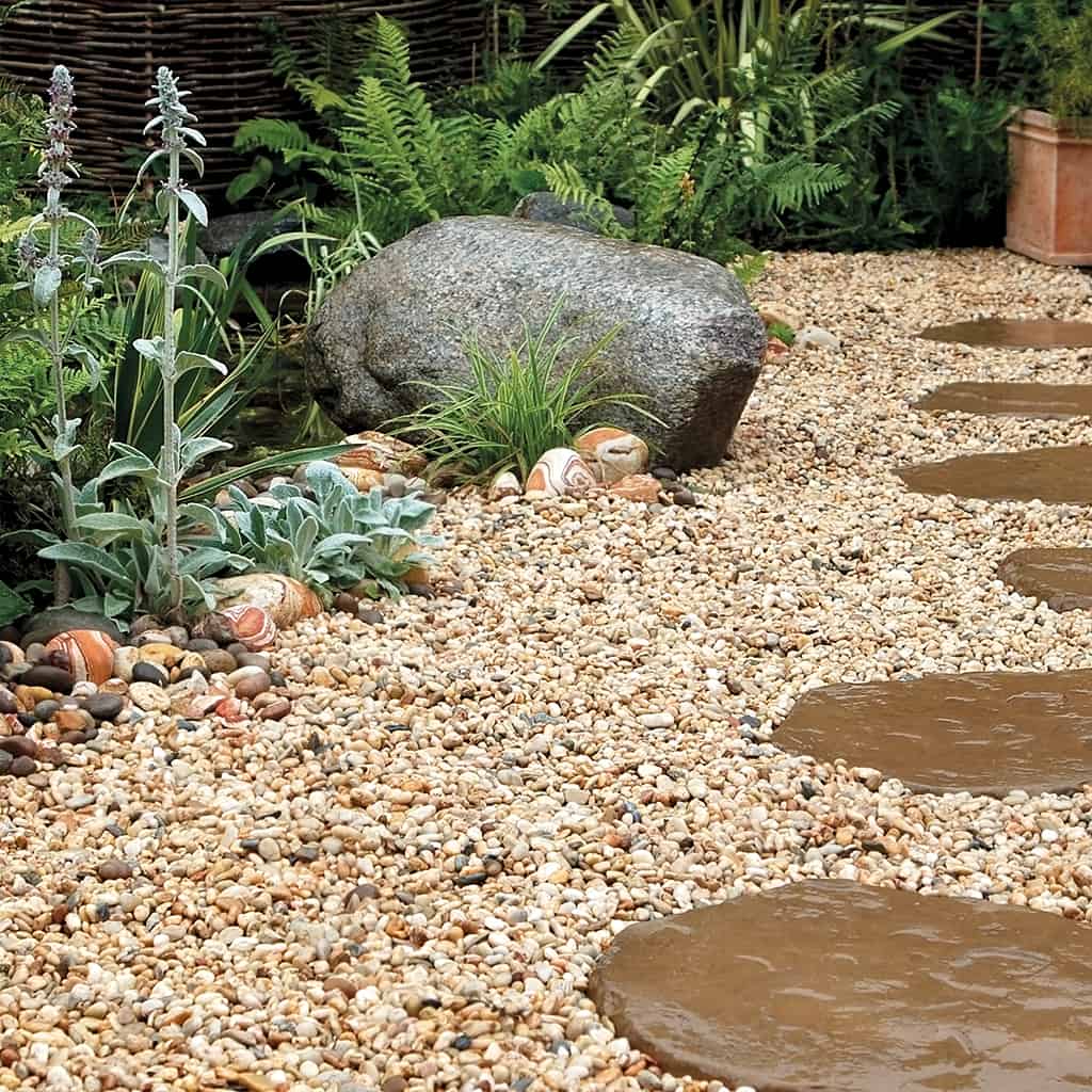Apricot gravel