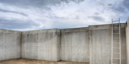 c28 c35 retaining wall concrete