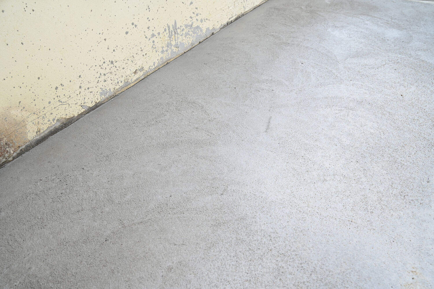 C8 C10 flooring concrete